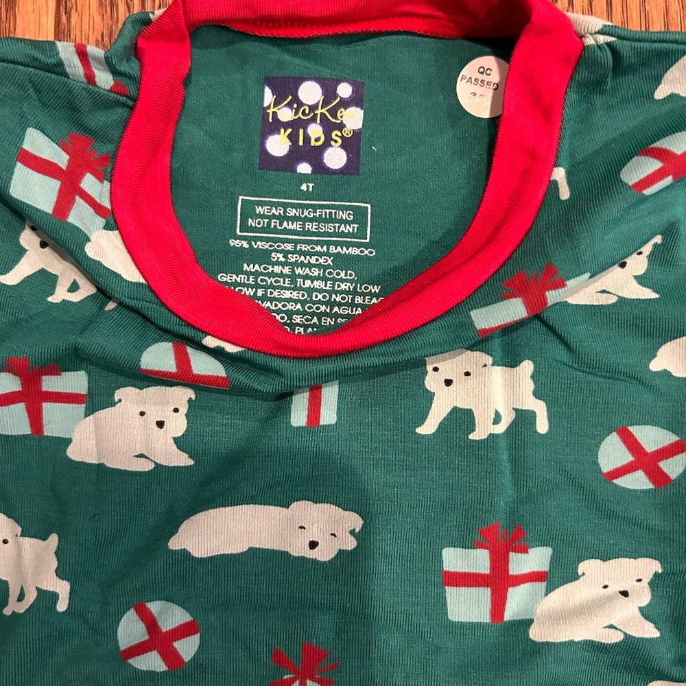 Kickee Pants Toddler 4T pajamas- Christmas Cedar puppies - Picture 3 of 3